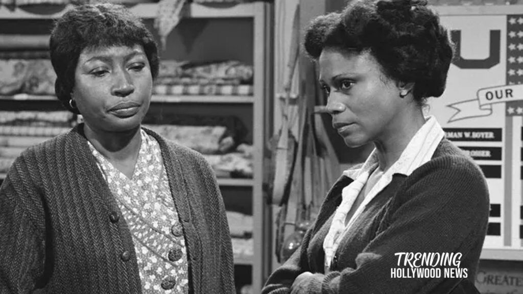 Actress Lynn Hamilton Dies at 95 at her chigaco home , Known for ‘Sanford and Son’ and ‘The Waltons,’ Actress Lynn Hamilton Dies at 95 at her chigaco home , Known for ‘Sanford and Son’ and ‘The Waltons,’