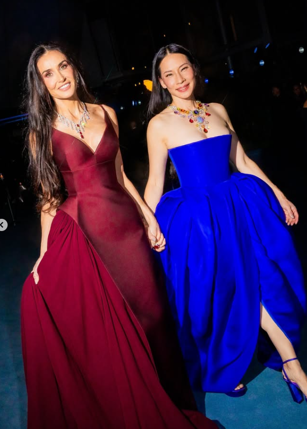 Demi Moore  Red Caret Look